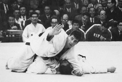 安顿·海辛克成为首位非日本柔道奥运冠军