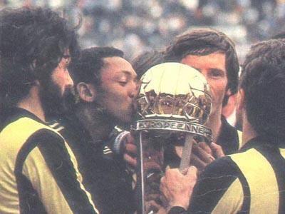 佩纳罗尔助南美球队丰田杯三连冠