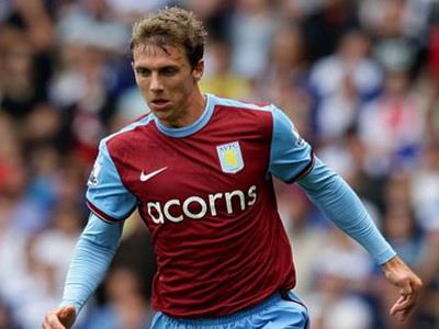 英格兰足球运动员斯蒂芬·沃诺克出生