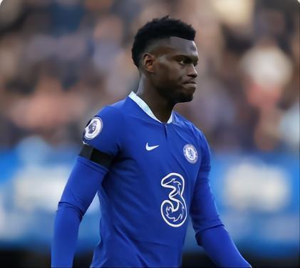 切尔西官方：巴迪亚西勒因腿筋受伤将伤缺很长一段时间