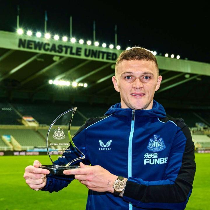 2022 年 1 月，特里皮尔以 1400w 欧