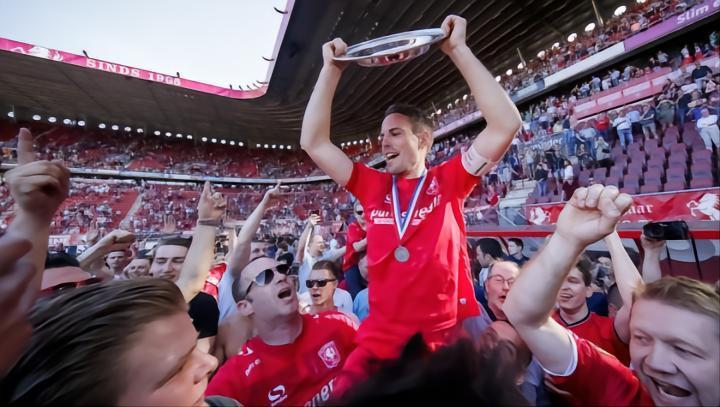 特温特功勋球员沃特·布拉马将在本赛季后结束他的足球生涯