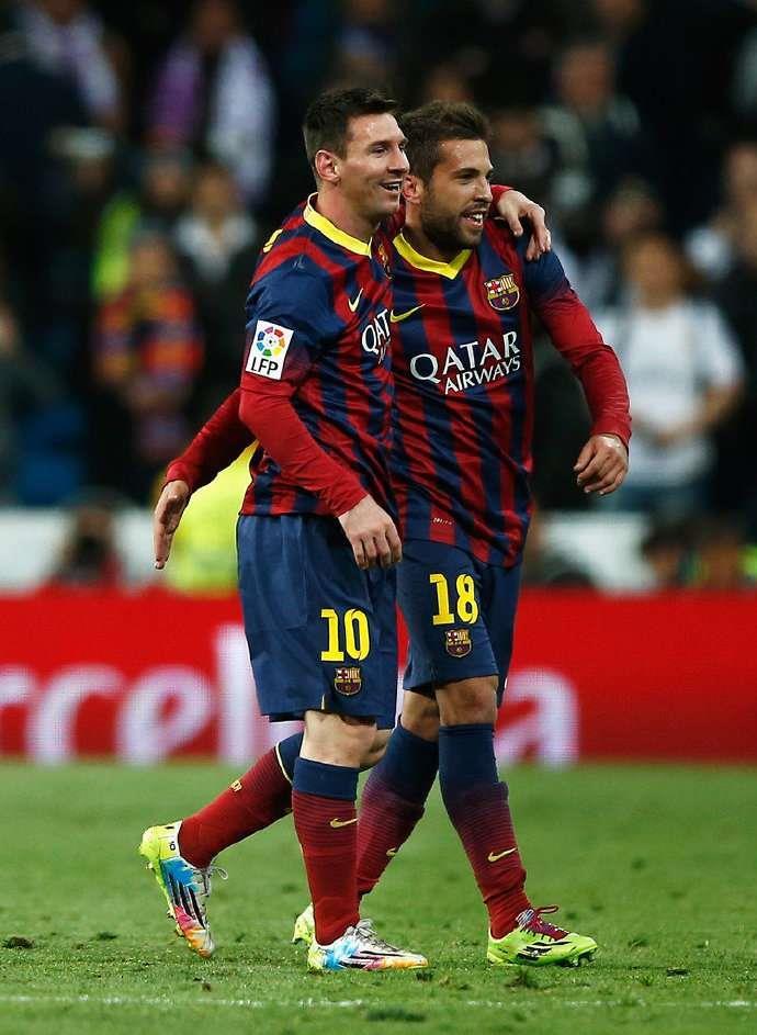 罗梅罗消息表示，巴萨将在几分钟内发布确认阿尔巴离