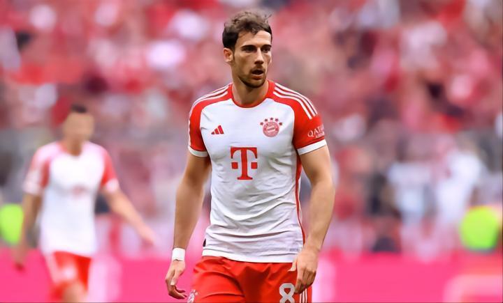 记者：格雷茨卡没和其他球队接触，他认为拜仁想让他留队