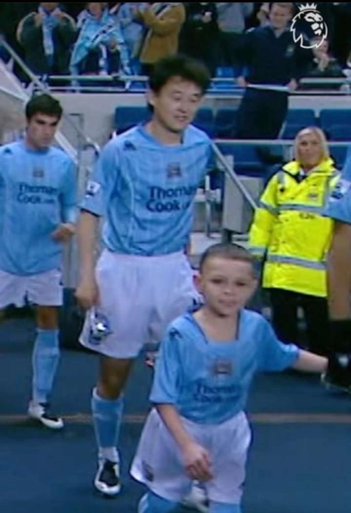 孙继海身前是福登（小的时候）