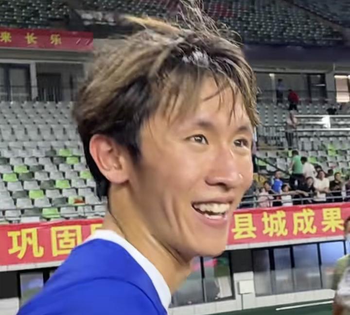 在家乡父老面前破门，谢维军：感觉挺好，遗憾没拿下比赛