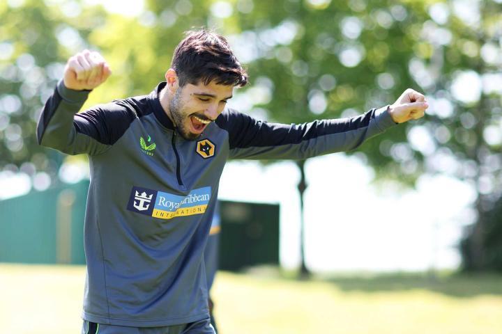 本赛季最后一周训练，狼人们心情都十分愉悦！