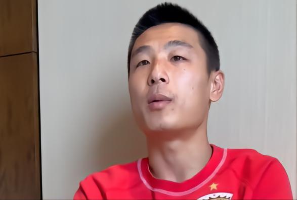 武磊：让儿子每场比赛当小球童，是想让他从骨子里热爱足球