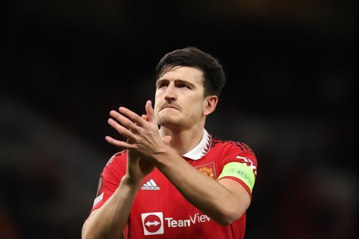 费迪南德：如果马奎尔还想保住英格兰队的位置，最好离开曼联