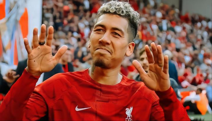 法比尼奥：没想到菲尔米诺会离队，之前老问他什么时候续约