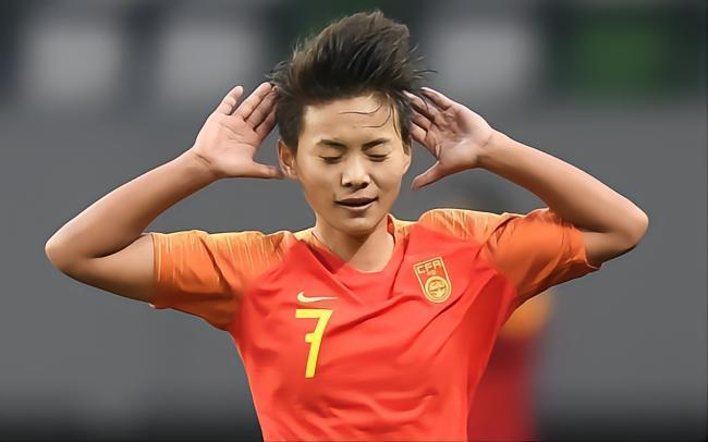 金球大奖！“小个子”张琳艳将成为女足世界杯上的“大惊喜”