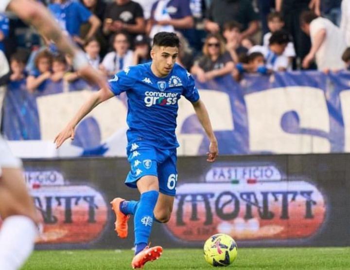 意媒：为了防止戈森斯今夏离队，国米考虑签恩波利的帕里西