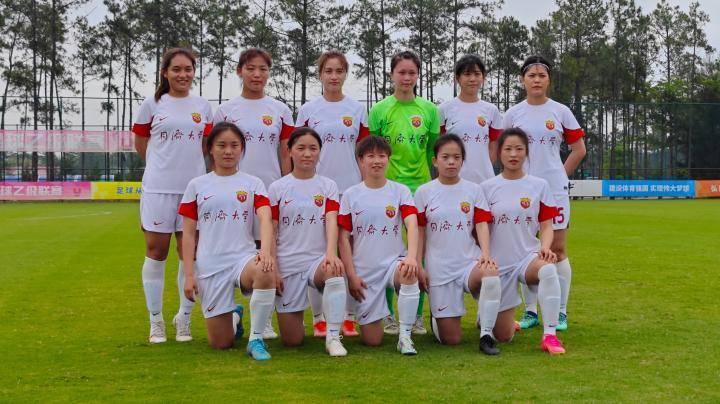 5月26日，同济海港女足迎来#女乙联赛# 的第三
