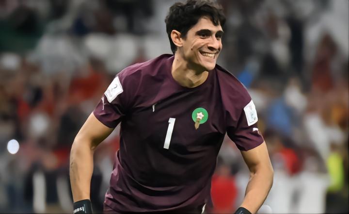 西媒：安切洛蒂希望换掉第二门将卢宁，布努等人成候选