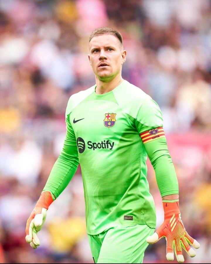 在世界体育部（Mundo Deportivo）进