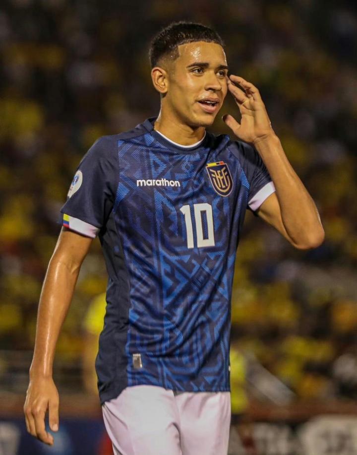 罗马诺：切尔西对这笔未来的签约感到兴奋，因为厄瓜