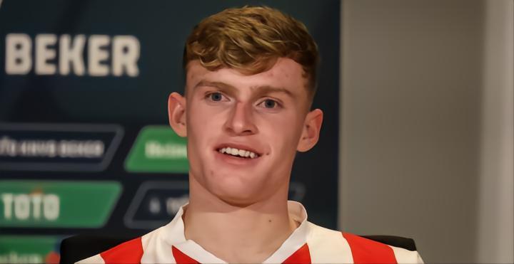 PSV希望延长布兰斯韦特的留队时间，但遇到“巨大”的要价