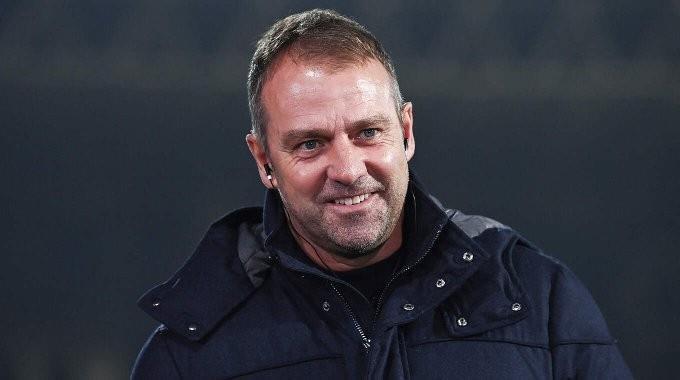 弗里克：祝贺拜仁赢得了第33个联赛冠军；球队克服了很多困难