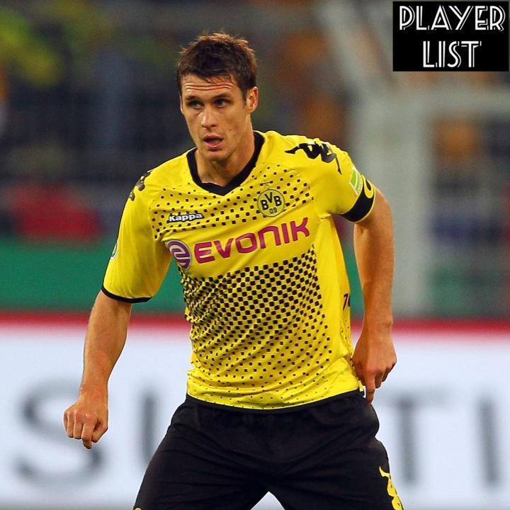 （2011-2012赛季的多特蒙德中场，上一次获