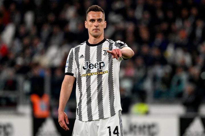 意媒：尤文考虑买断米利克然后拿他交换米林科维奇