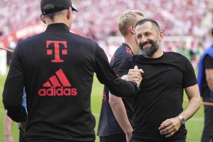 德天空记者：拜仁需要向萨利支付600万到800万欧的赔偿金