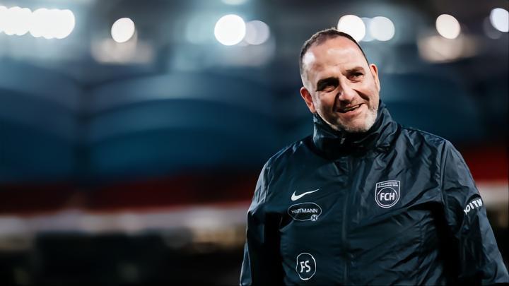 教父丨十六年，将家乡球队从第四级别一路带到德甲就