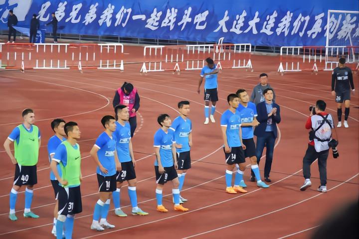 拒绝泄愤谩骂！坚决支持谢晖指导！