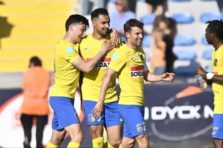 【新闻翻译】根特战胜韦斯特洛，取得附加赛第四场胜利