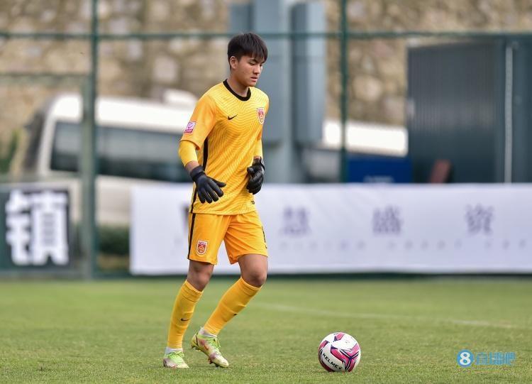 博主：国青门将李昊在马竞U19C队完成注册，已连续三场首发