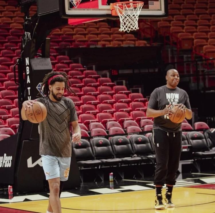 “无名氏”凯莱布-马丁，这是他的故事