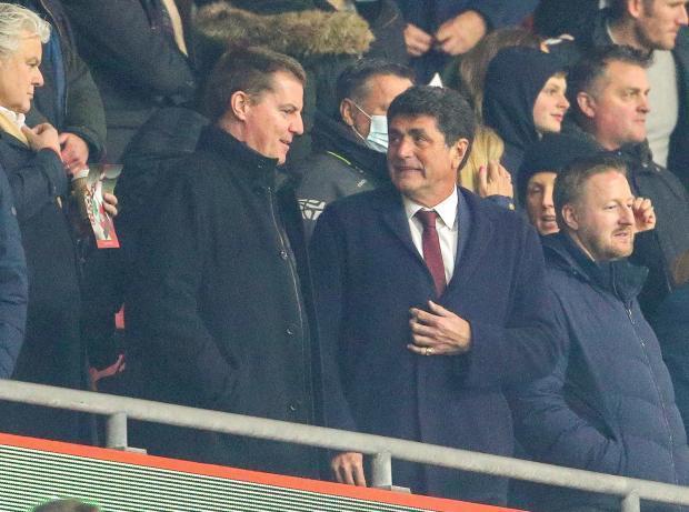 南安普顿高层：我本以为砸钱就能解决很多问题，但事与愿违