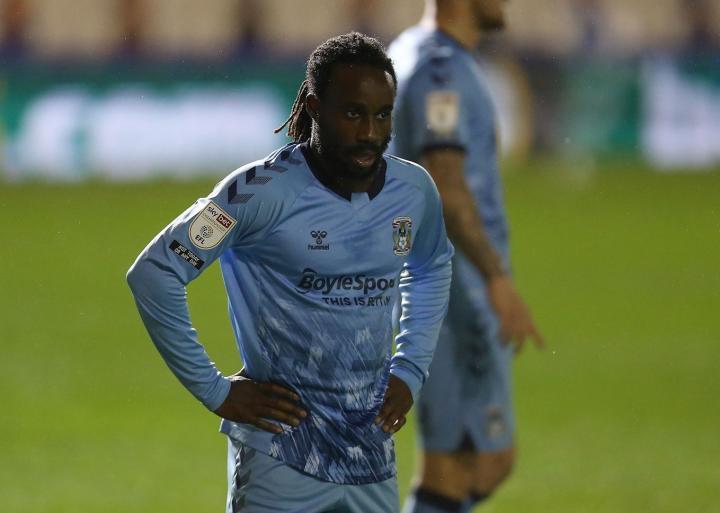 罚丢冲超附加赛关键点球后，考文垂后卫达博离队