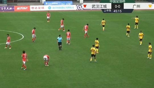 半场-场面胶着双方各1次射门 广州队暂0-0武汉江城
