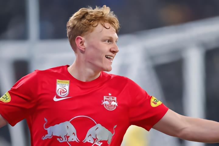 恭喜！莱比锡新援塞瓦尔德当选赛季最佳球员