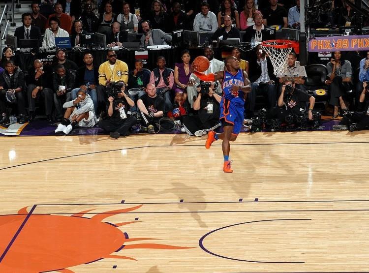 三夺扣篮大赛冠军！祝“小土豆”内特-罗宾逊39岁生日快乐！