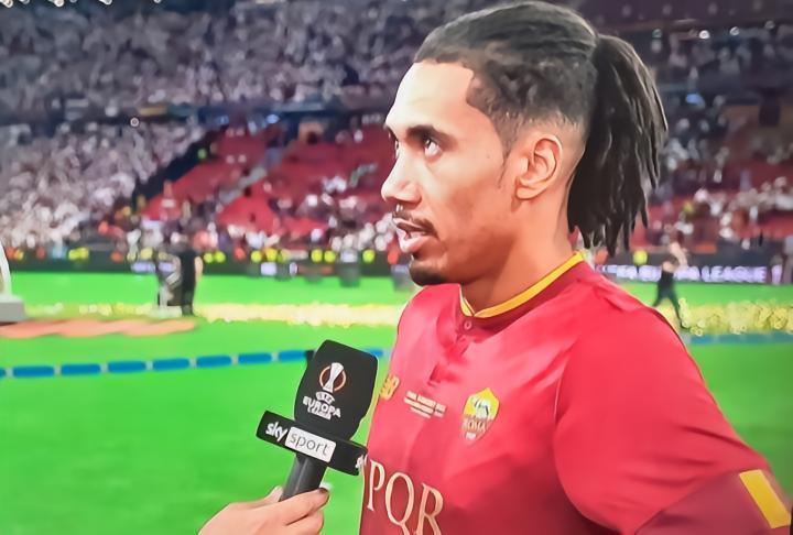 斯莫林：点球失利很难接受，对手庆祝的画面会留在我们脑海里