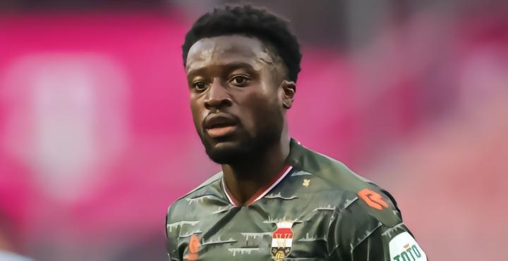 海伦芬有意威廉二世后卫奥乌苏