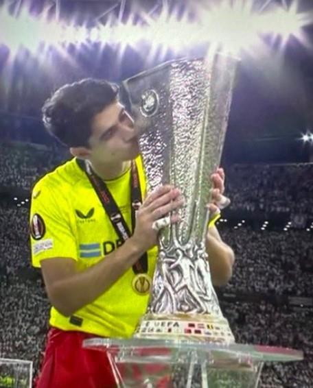 布努：我们配得上这样的荣誉，要把奖杯献给摩洛哥球迷和家人