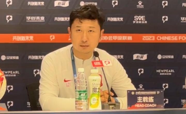 记者：有消息称广州队已经打算开始物色新的教练