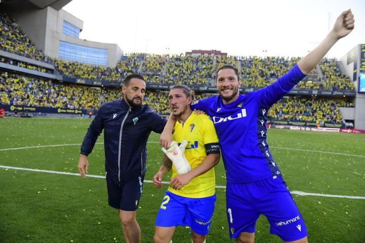 埃斯皮诺和莱德斯马疑似向加的斯球迷告别！主场对塞