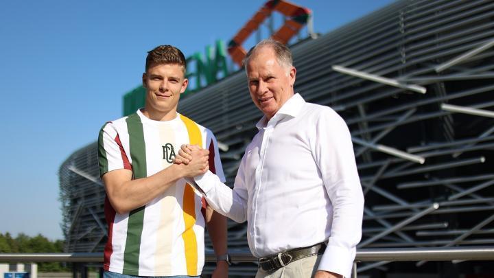 官方：奥格斯堡签下美因茨门将达门