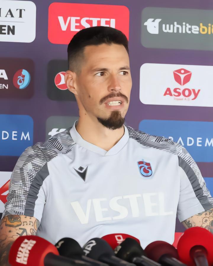 【旧将】哈姆西克宣布退役 难忘连足时光 祝好！