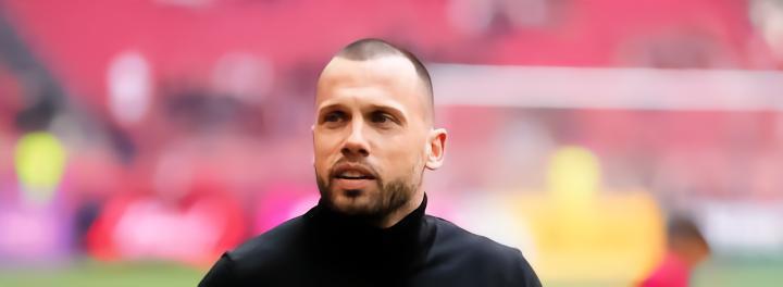 官方：阿贾克斯主帅海廷加离任