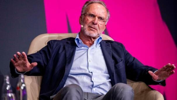 鲁梅尼格：纳帅很年轻，而我更喜欢有经验的教练