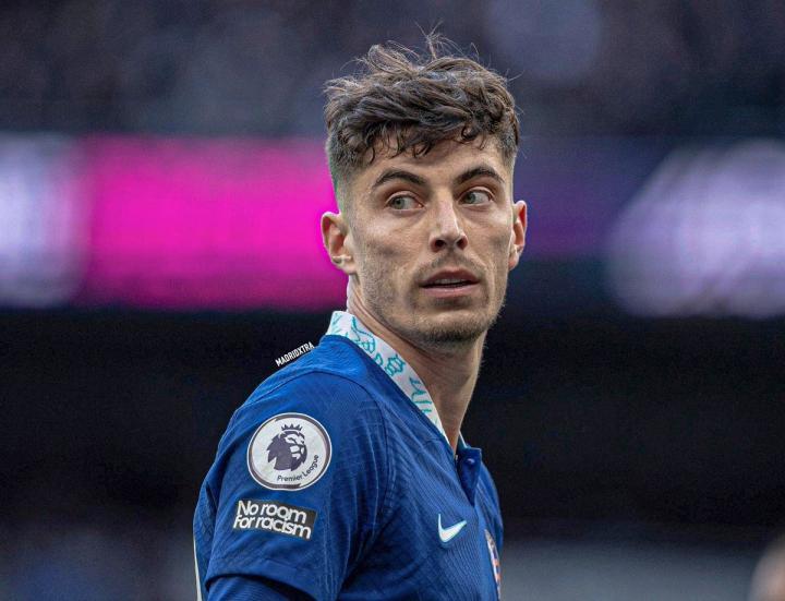 西媒：凯恩是皇马的首选，但本泽马可能留队让他们考虑哈弗茨