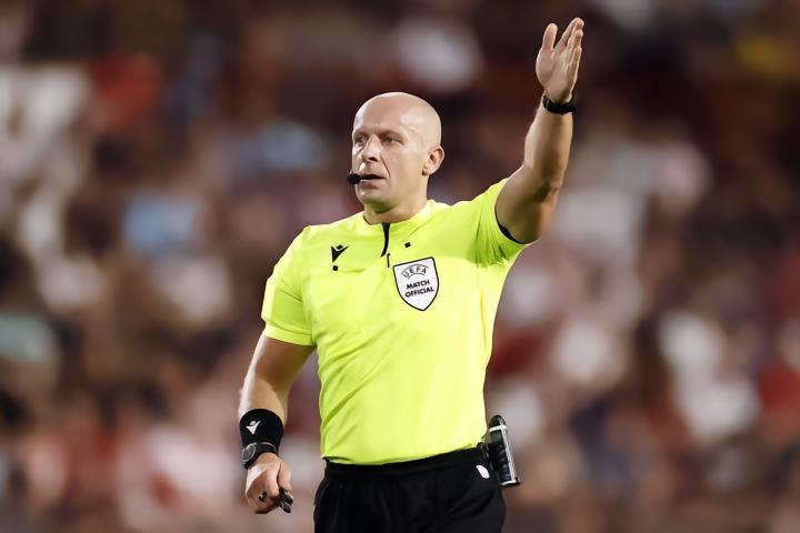 欧冠决赛主裁回应指控：我永远不会容忍任何种族主义行为