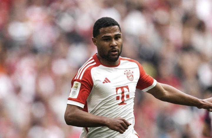 沃勒尔谈格纳布里落选德国队大名单原因：他脚踝有伤