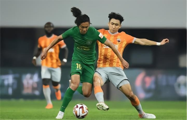 传射建功！穆谢奎4场5球，浙江3-0深圳，阿奇姆彭伤退