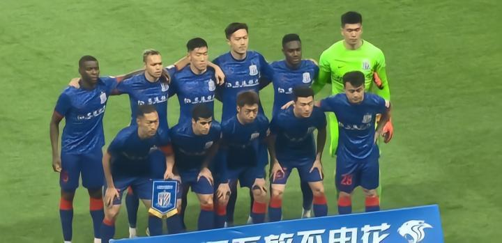 记者：上海申花已抵达沧州，但球队三大队长缺阵