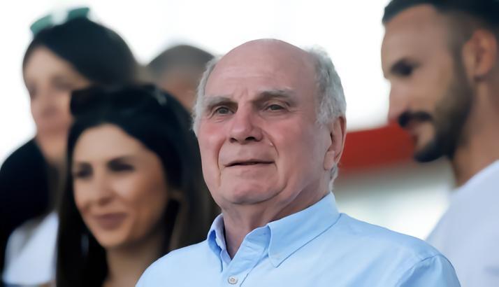 赫内斯：我问瓜帅为什么让莱万替补，他说教练是你还是我